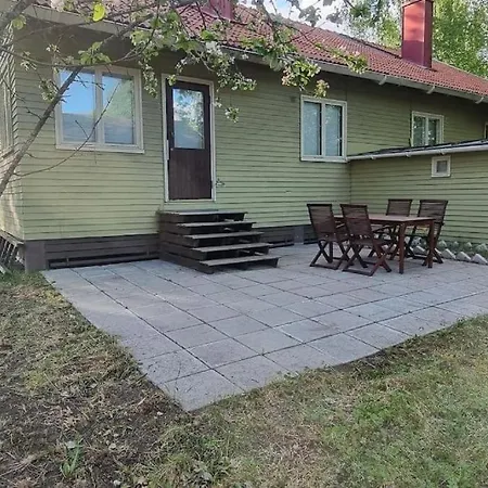 House For 4 Person Near Meyer * טורקו