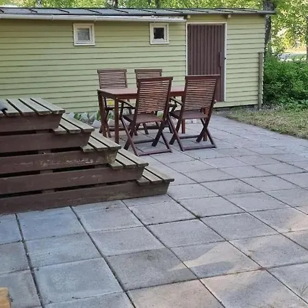 House For 4 Person Near Meyer