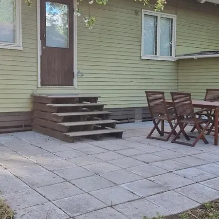 House For 4 Person Near Meyer Apartment