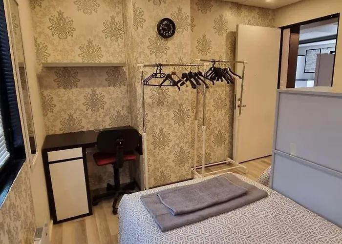 Apartment House For 4 Person Near Meyer *