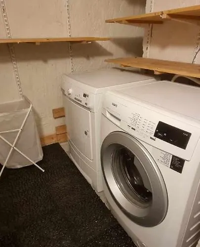 Apartment House For 4 Person Near Meyer *