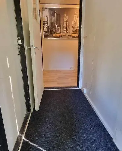 House For 4 Person Near Meyer *